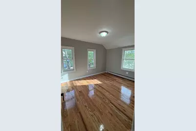 16421 109th Road, Jamaica, NY 11433 - Photo 4