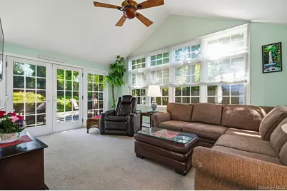 2 Ashley Place, Glen Head, NY 11545 - Photo 8