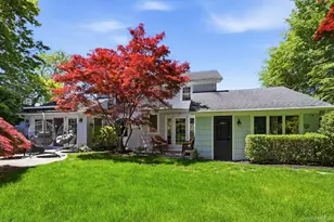 2 Ashley Pl, Glen Head, NY 11545 - Photo 20
