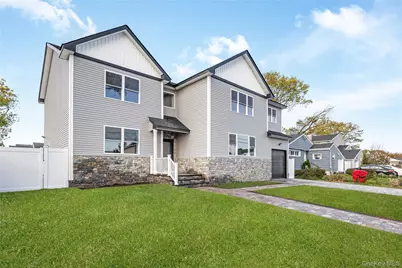 224 Oconnell Street, Massapequa Park, NY 11762 - Photo 2