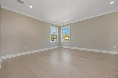 224 Oconnell Street, Massapequa Park, NY 11762 - Photo 20