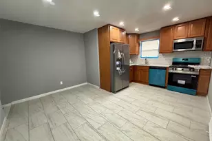 19 Washington Ave, Wyandanch, NY 11798 - Photo 10