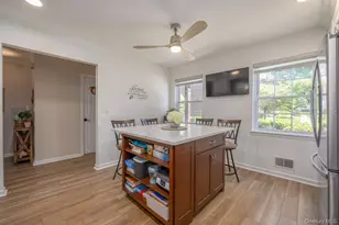 414 Pawnee Ct, Suffern, NY 10901 - Photo 8