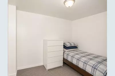 195-29 Jamaica Avenue, Hollis, NY 11423 - Photo 6