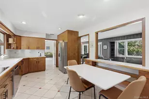 23 Woodhull Rd, East Setauket, NY 11733 - Photo 12