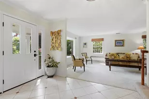 23 Woodhull Rd, East Setauket, NY 11733 - Photo 4