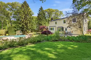 23 Woodhull Rd, East Setauket, NY 11733 - Photo 26