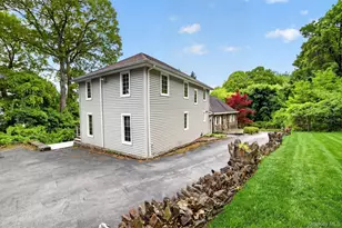 1225 Albany Post Rd, Croton on Hudson, NY 10520 - Photo 8