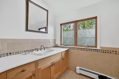 1225 Albany Post Road, Croton on Hudson, NY 10520 - Photo 34