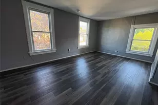 2 Park Pl, Poughkeepsie, NY 12601 - Photo 4