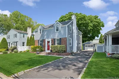 2197 Pine Street, Wantagh, NY 11793 - Photo 2