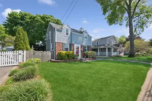 2197 Pine St, Wantagh, NY 11793 - Photo 4