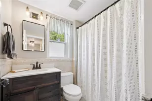 2197 Pine St, Wantagh, NY 11793 - Photo 34