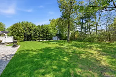 189 Cambon Avenue, Saint James, NY 11780 - Photo 44