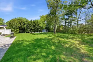 189 Cambon Ave, Saint James, NY 11780 - Photo 44