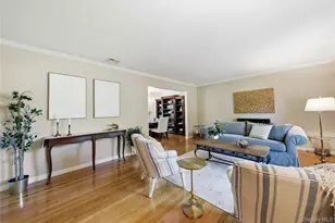 189 Cambon Ave, Saint James, NY 11780 - Photo 4