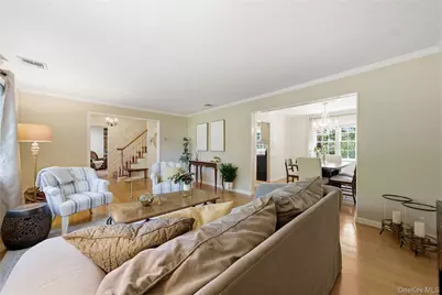189 Cambon Avenue, Saint James, NY 11780 - Photo 6