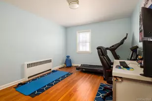 100 Byron Rd, Merrick, NY 11566 - Photo 24