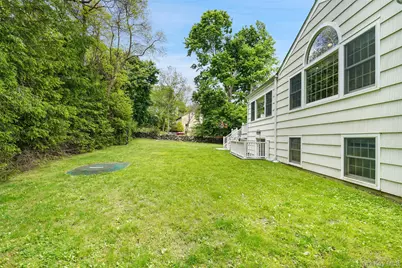 31 Burns Place, Briarcliff Manor, NY 10510 - Photo 30
