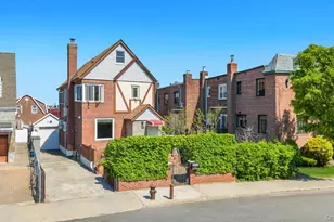 62-10 Boelsen Crescent, Rego Park, NY 11374 - Photo 2