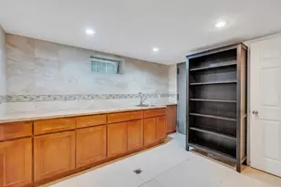 62-10 Boelsen Crescent, Rego Park, NY 11374 - Photo 28
