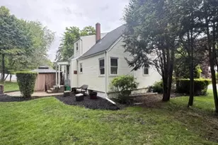 17 Mallory Rd, Spring Valley, NY 10977 - Photo 6