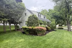 17 Mallory Rd, Spring Valley, NY 10977 - Photo 8