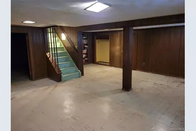 5 Thorpe Lane, East Islip, NY 11730 - Photo 22