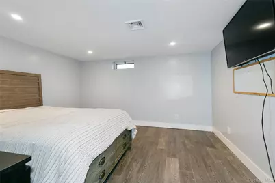 22 Olive Street, Great Neck, NY 11020 - Photo 18