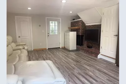 2187 Clover Court, East Meadow, NY 11554 - Photo 22