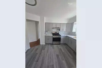 10 Alsop Street #2, Valley Stream, NY 11581 - Photo 4
