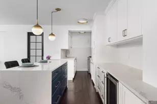 55 E 9th St, New York, NY 10003 - Photo 4