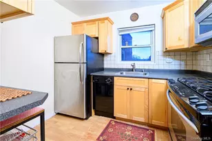 330 S Broadway, Tarrytown, NY 10591 - Photo 14