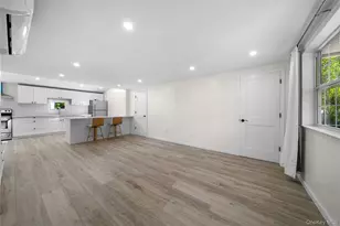 37 Hoffman Dr, Kings Park, NY 11754 - Photo 6
