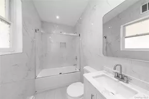 37 Hoffman Dr, Kings Park, NY 11754 - Photo 14
