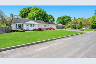270 7th Street, Saint James, NY 11780 - Photo 4