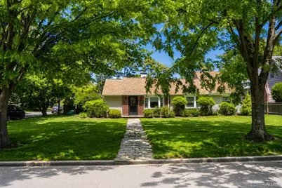 49 Clearview Street, Huntington, NY 11743 - Photo 2
