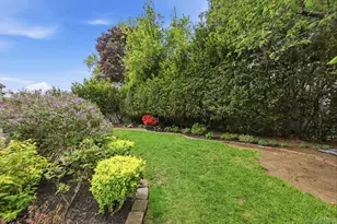 249 N 6th St, Bethpage, NY 11714 - Photo 8