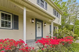 2 Watergate Dr, Amawalk, NY 10501 - Photo 2