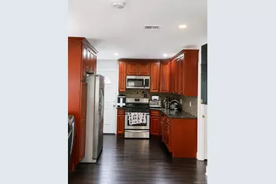 1013 Merriam Road, Bay Shore, NY 11706 - Photo 4