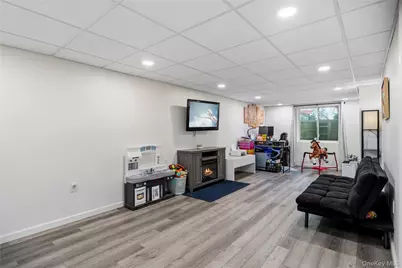 209 Cypress Drive, Mastic Beach, NY 11951 - Photo 24