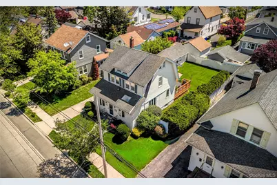 84 Woodlawn Avenue, Valley Stream, NY 11581 - Photo 2