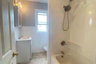 150-11 17th Ave, Whitestone, NY 11357 - Photo 18