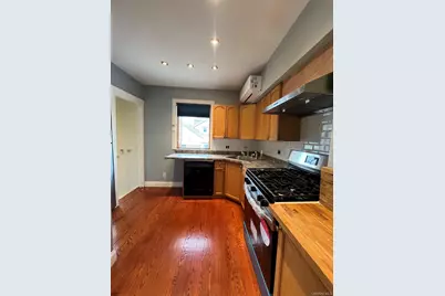 150-11 17th Avenue, Whitestone, NY 11357 - Photo 36