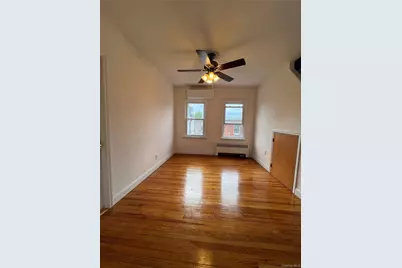 150-11 17th Avenue, Whitestone, NY 11357 - Photo 20