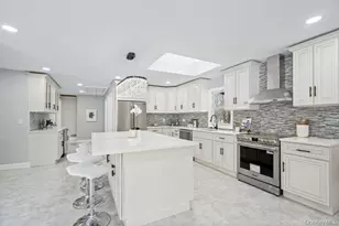 497 Woodbury Rd, Cold Spring Harbor, NY 11724 - Photo 14