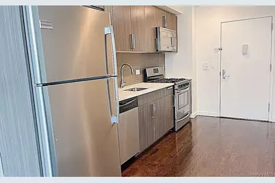 1215 Broadway #603, Astoria, NY 11106 - Photo 2