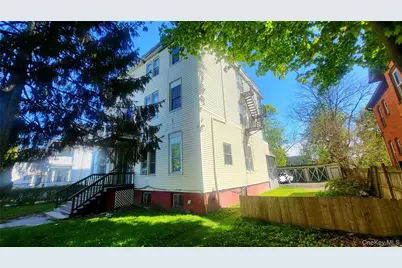 242 Mansion Street, Poughkeepsie, NY 12601 - Photo 44