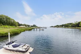144 Springville Rd, Hampton Bays, NY 11946 - Photo 36