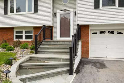 51 Carriage Hill Lane, Poughkeepsie, NY 12603 - Photo 24